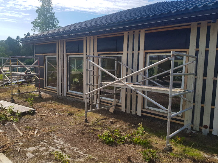 2 meter lätt aluminiumställning på hjul!