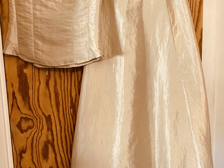 Långkjol + ärmlös ovandel