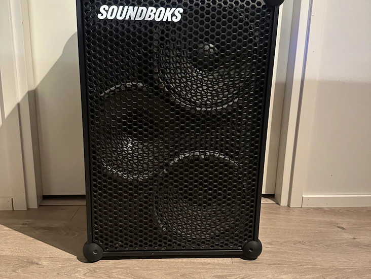 Bilekaiutin soundboks 3 bluetooth-kaiutin