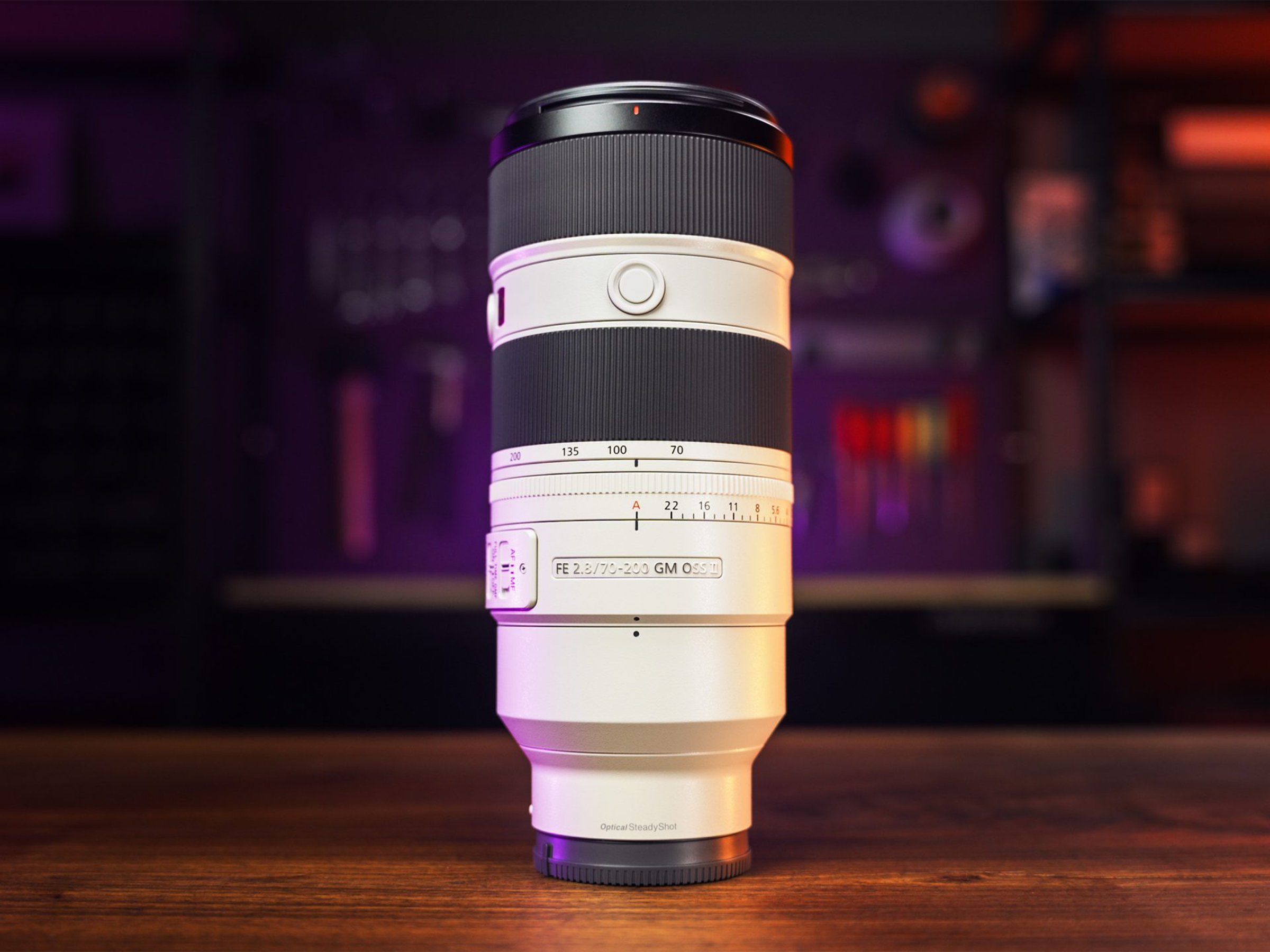 Sony fe 70-200mm f2.8 gm oss ii lens