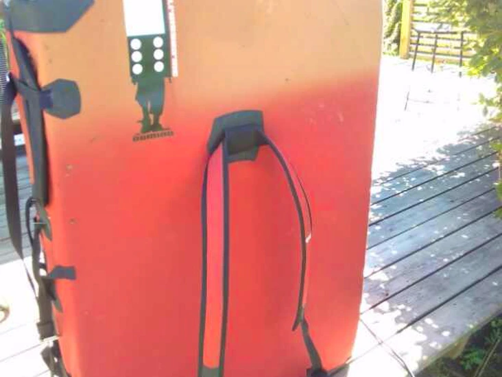 Crashpad, cassin domino