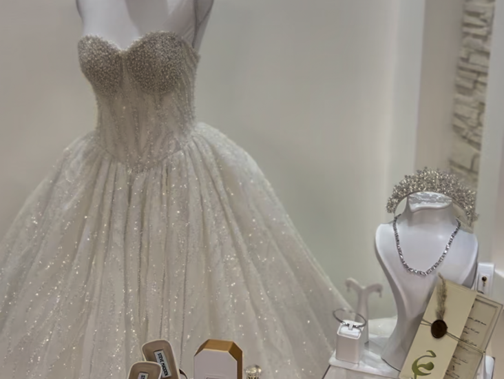 Brudklänning sima couture