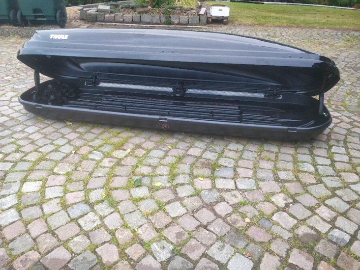 Thule takbox 420l med takräcke