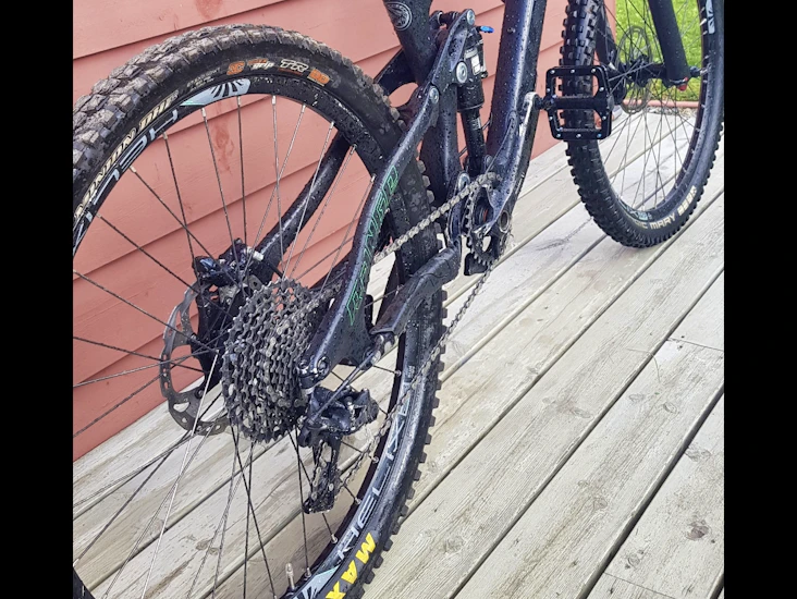 Fulldempet terrengsykkel xl