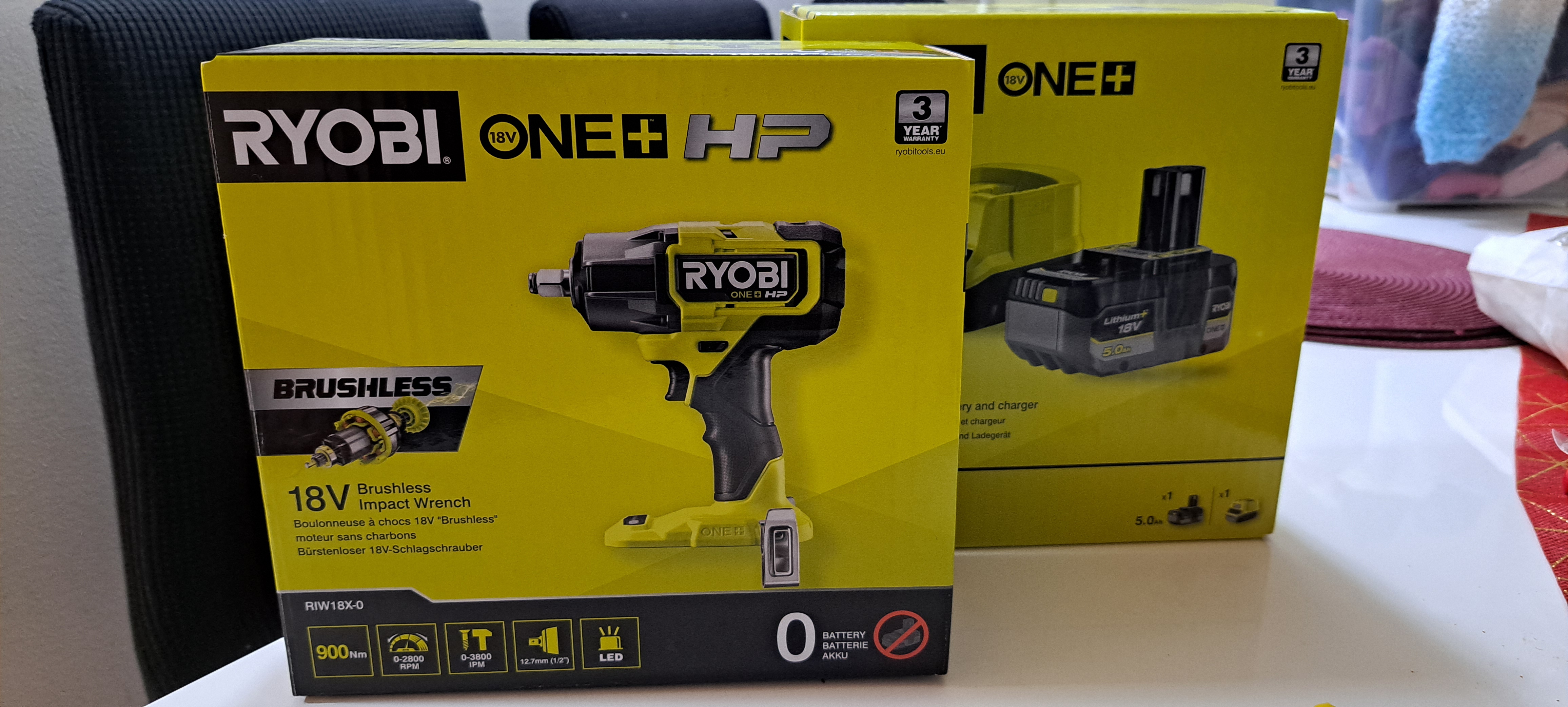 Ryobi muttertrekker 900nm/5ah