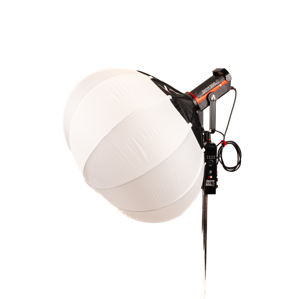 Aputure lantern 90