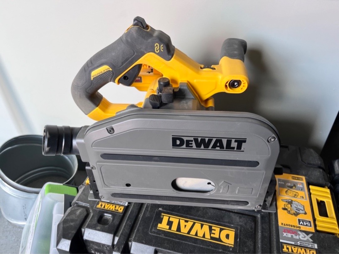 Dykksag/senkesag fra dewalt på batteri 54v