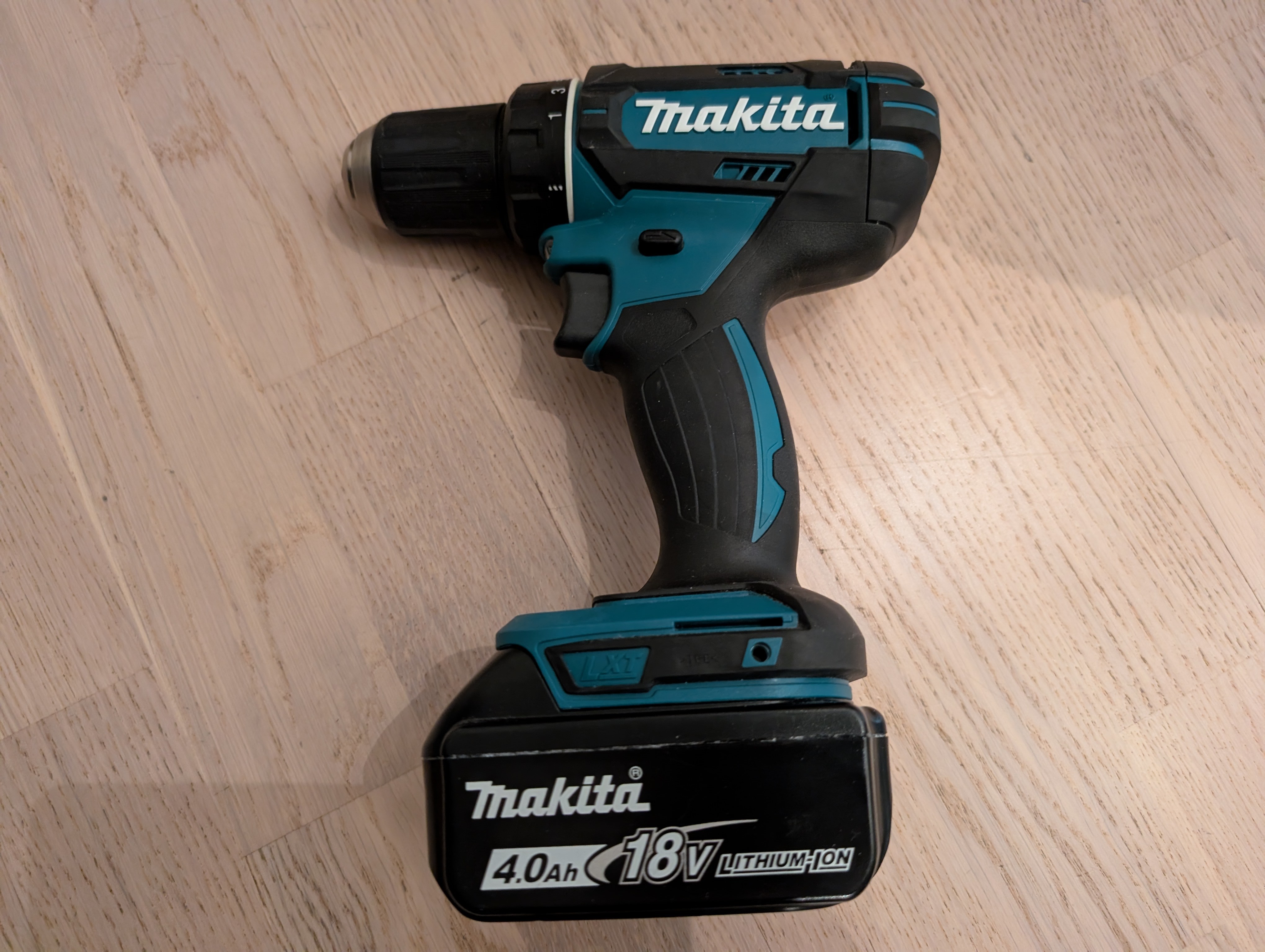 Makita 18v skrutrekker 