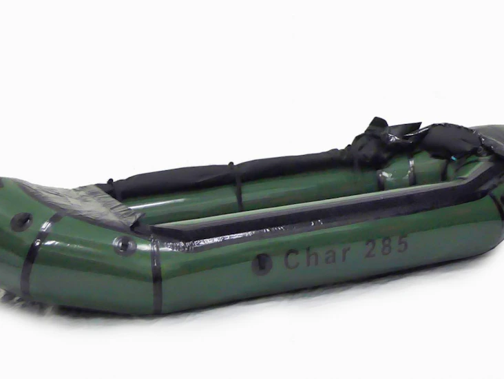 Komplett packraft med plass til to personer. alt nødv. utstyr inkludert.