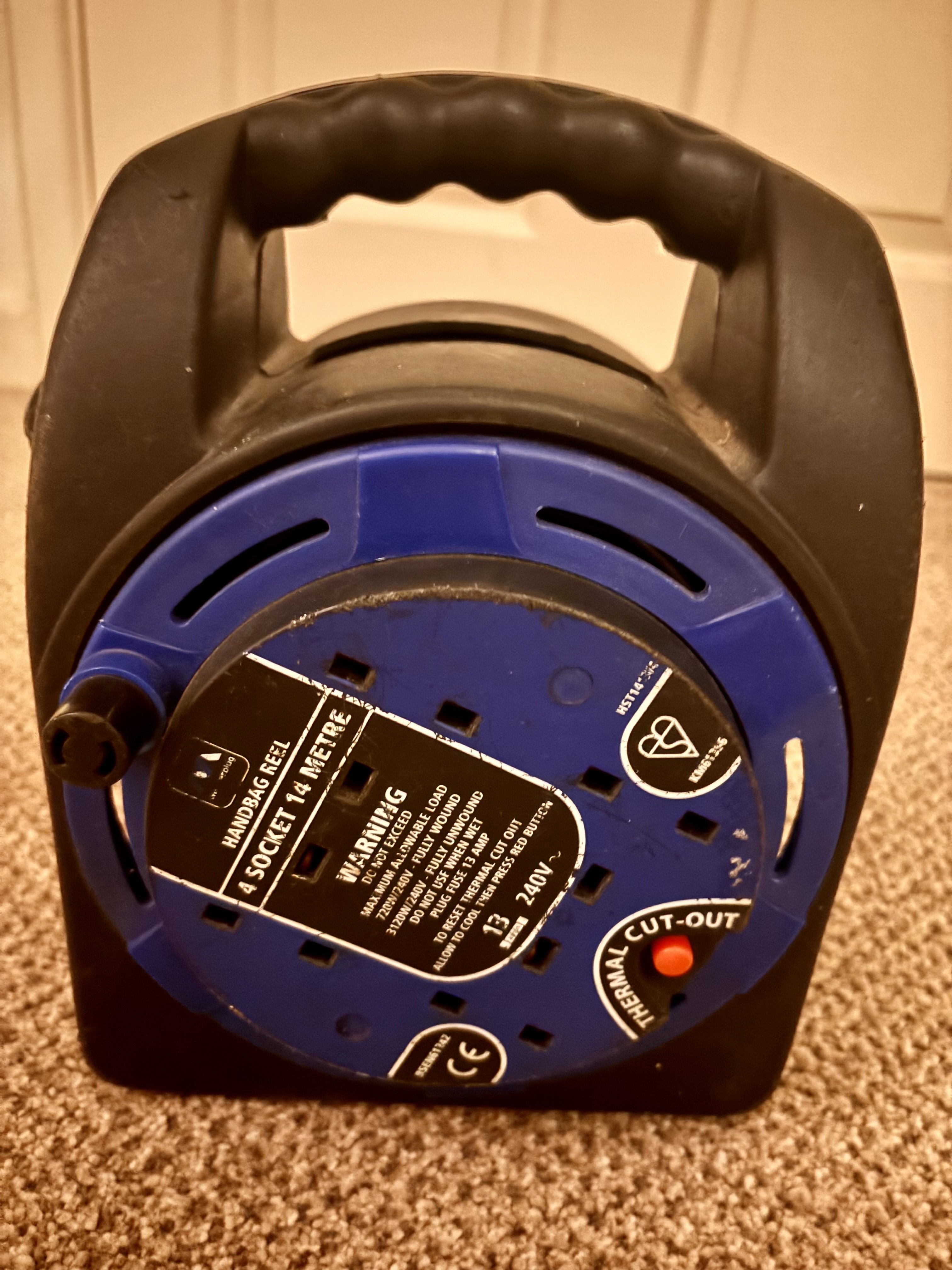 4 socket 14 metre power socket reel