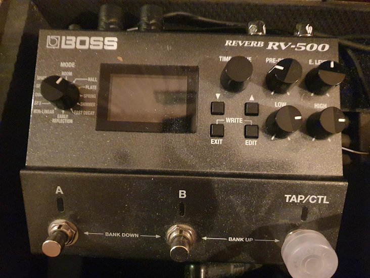 Boss rv-500 reverb