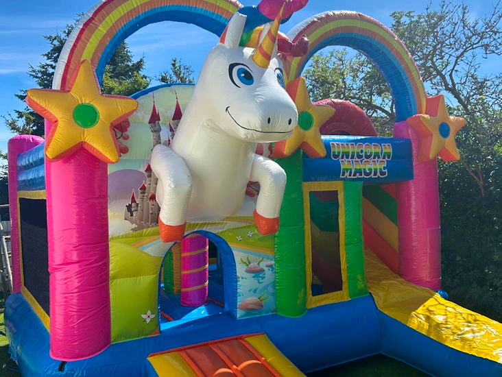 Hoppborg enhörning / unicorn 🌈 🦄