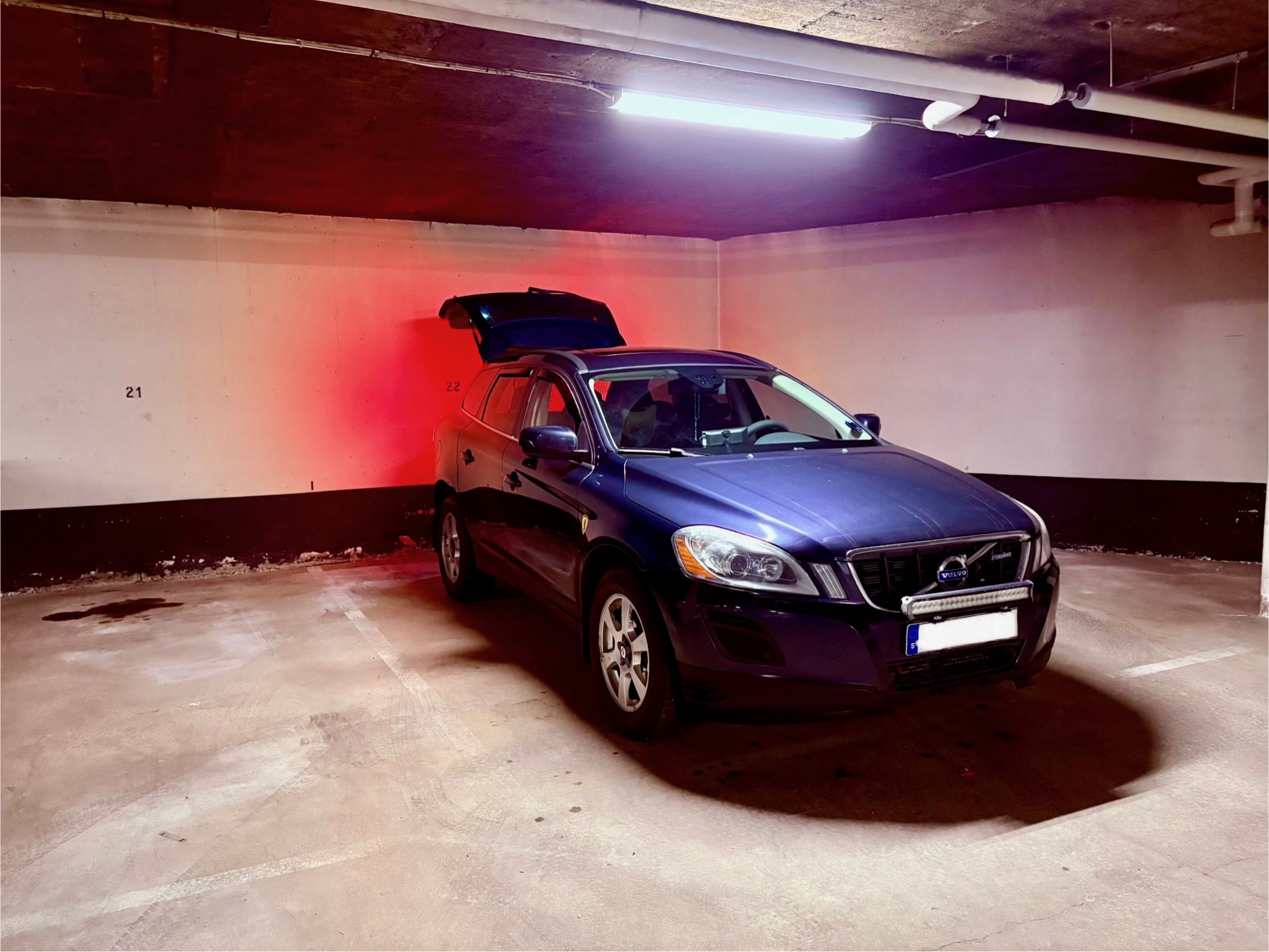 Garageplats bil parkering  & mc plats i midsommarkransen 🅿️