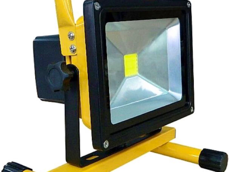 Arbetslampa led med inbyggt 7h batteri