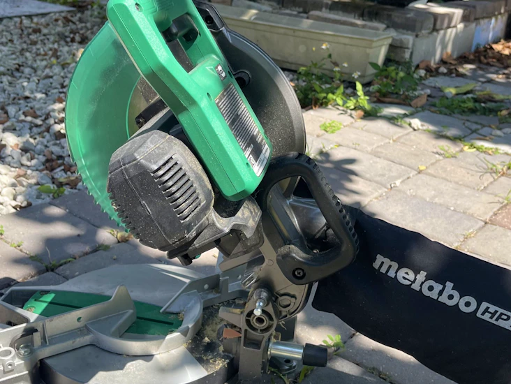Metabo hpt 10-inch compound miter saw