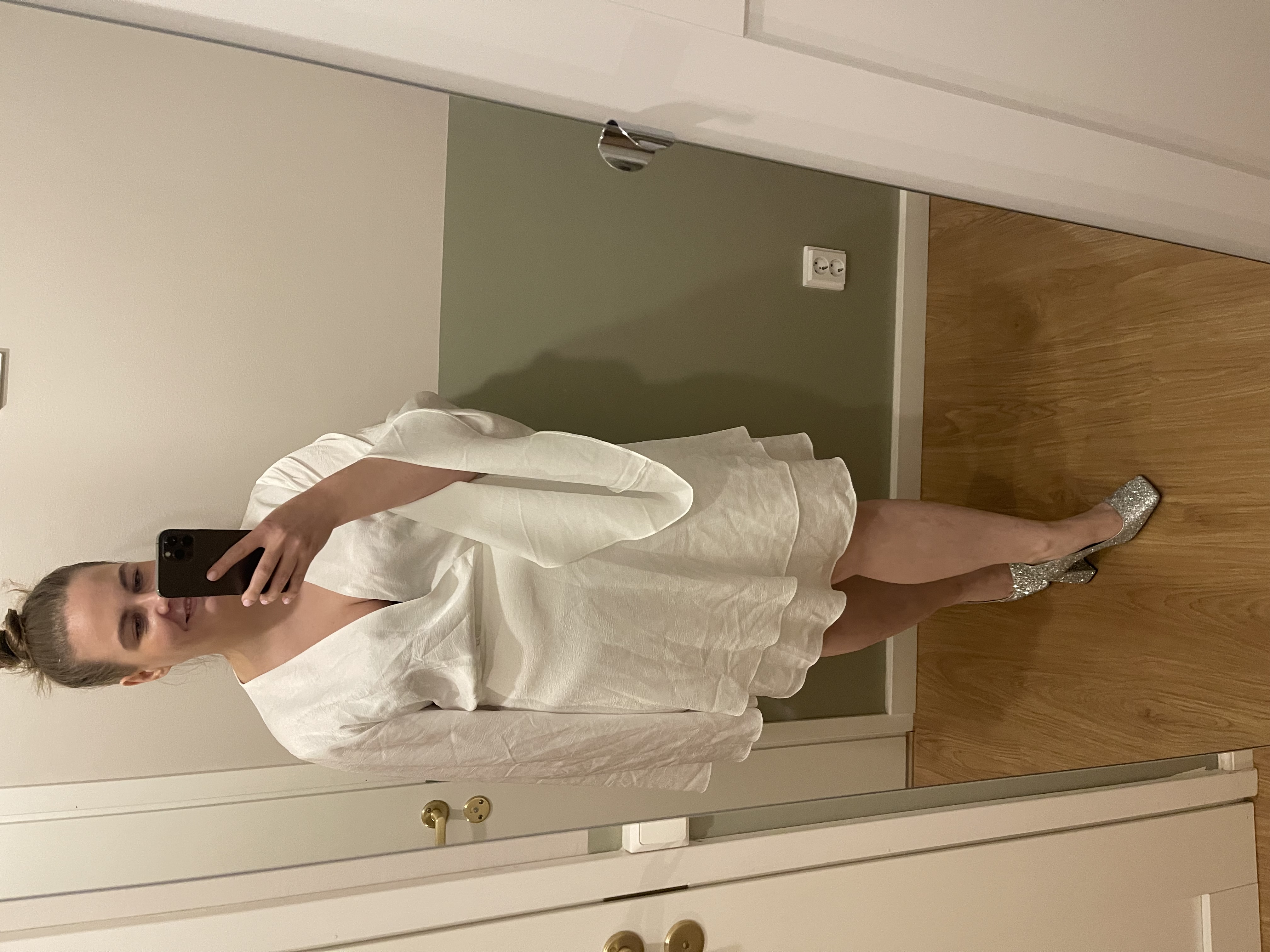 Adoore valkoinen mekko 46