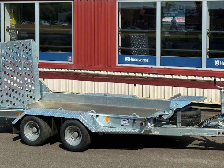 Maskintrailer / maskinsläp