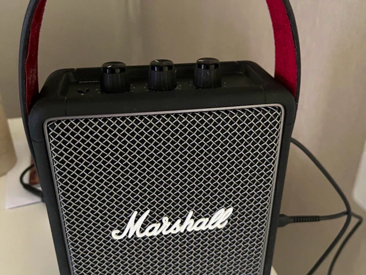 Bärbar högtalare marshall