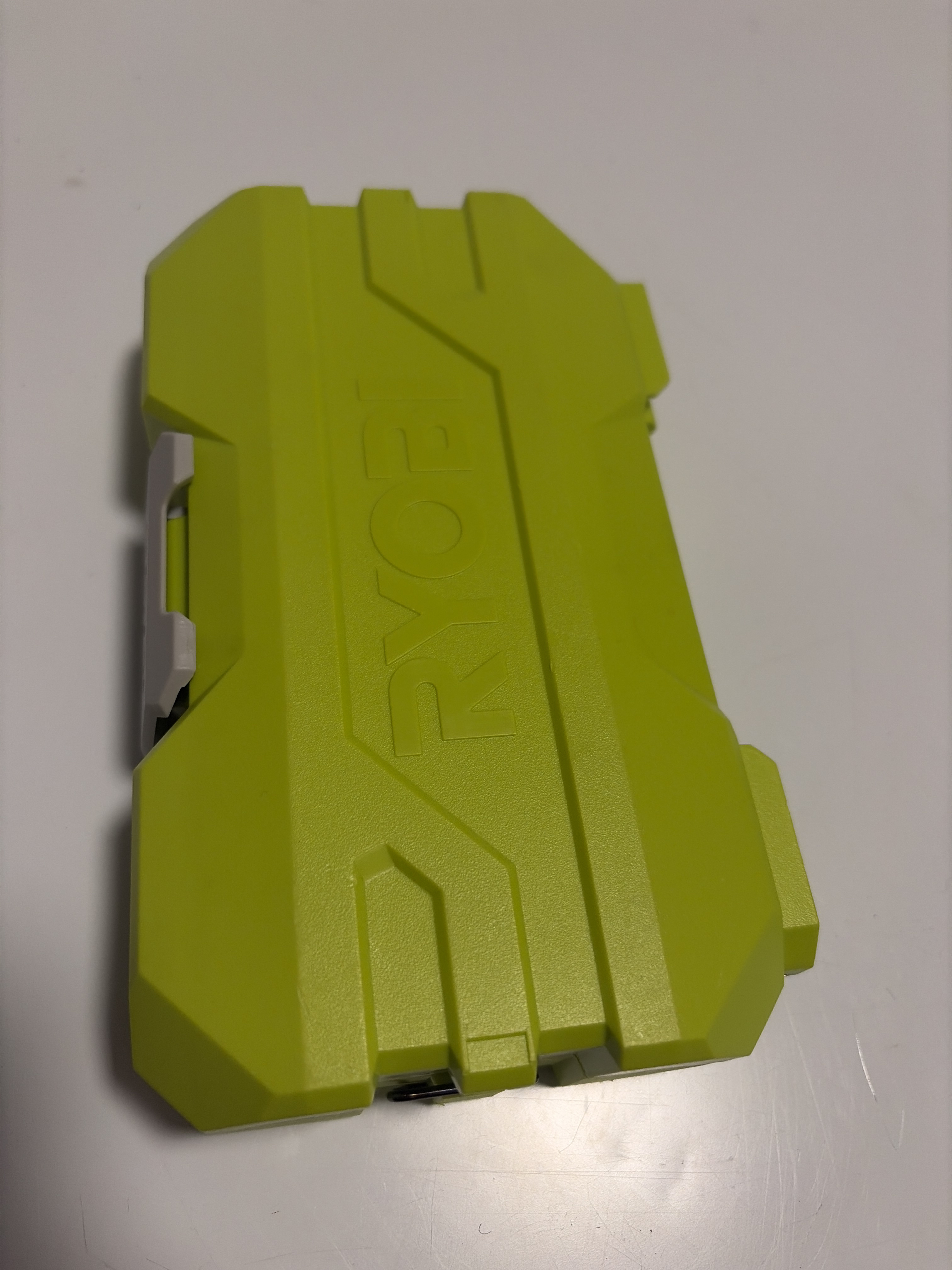 Ryobi drillsett med bits
