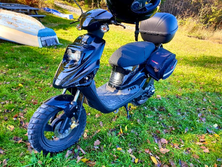 Pgo big max med lastutrymme.