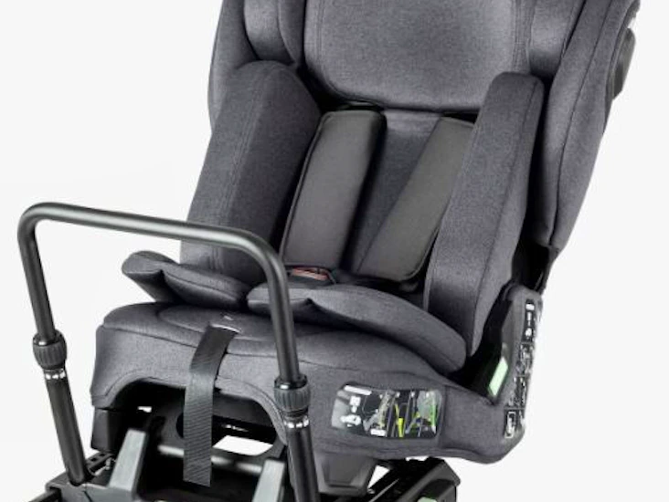 Tinyseats two med reisekoffert