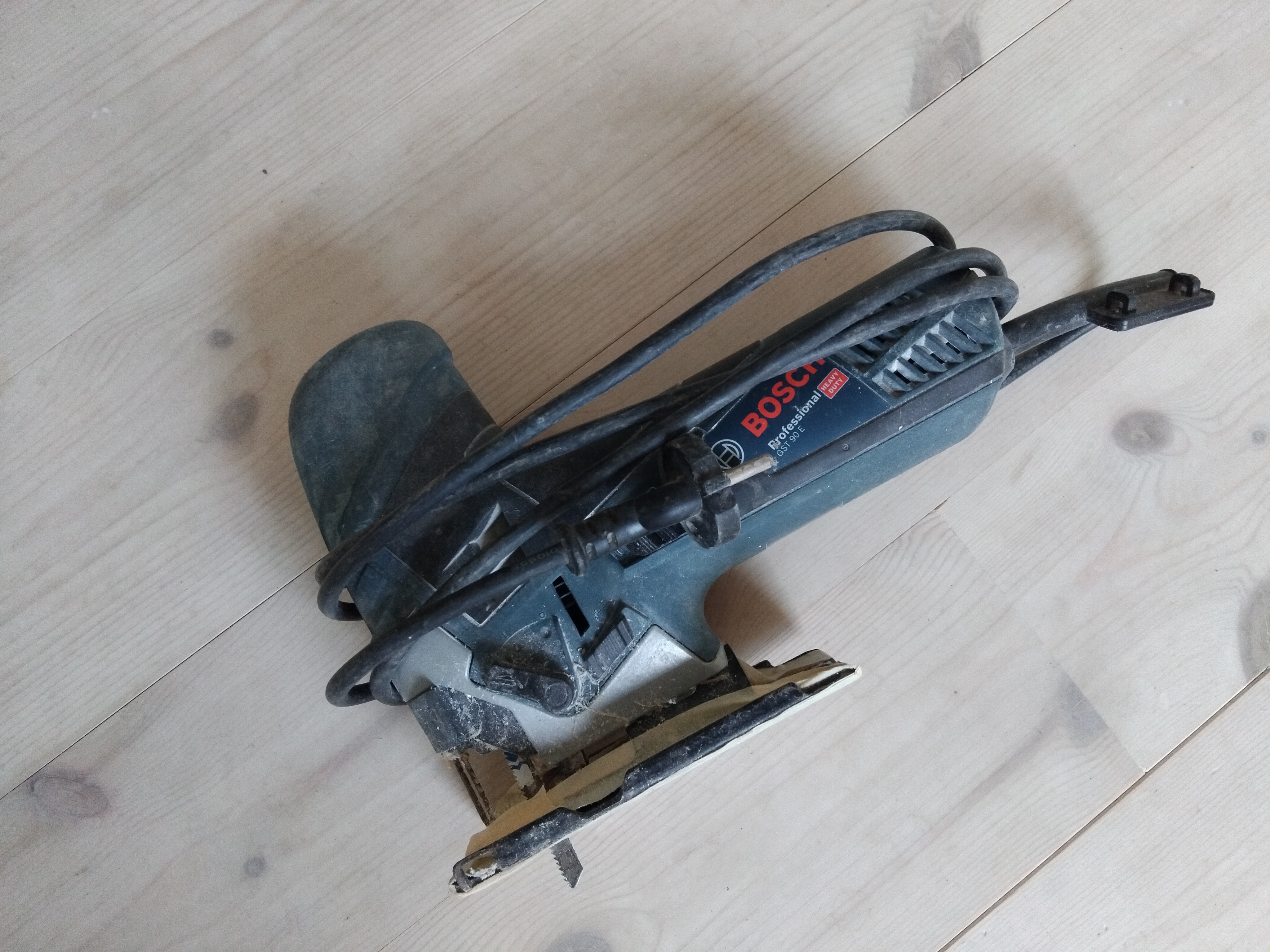 Bosch stiksav 230v
