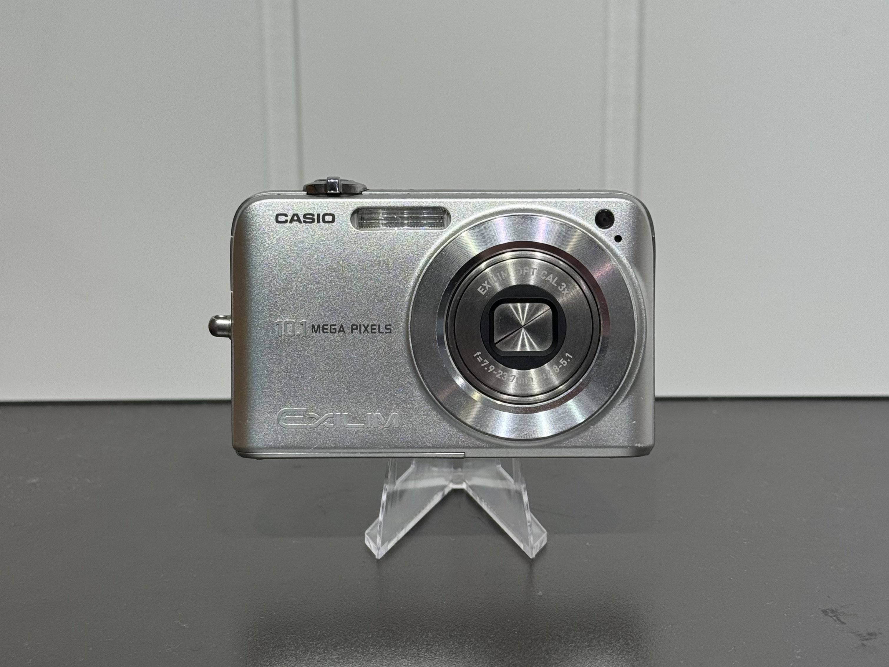 Vintage digicam casio exilim ex-z1050