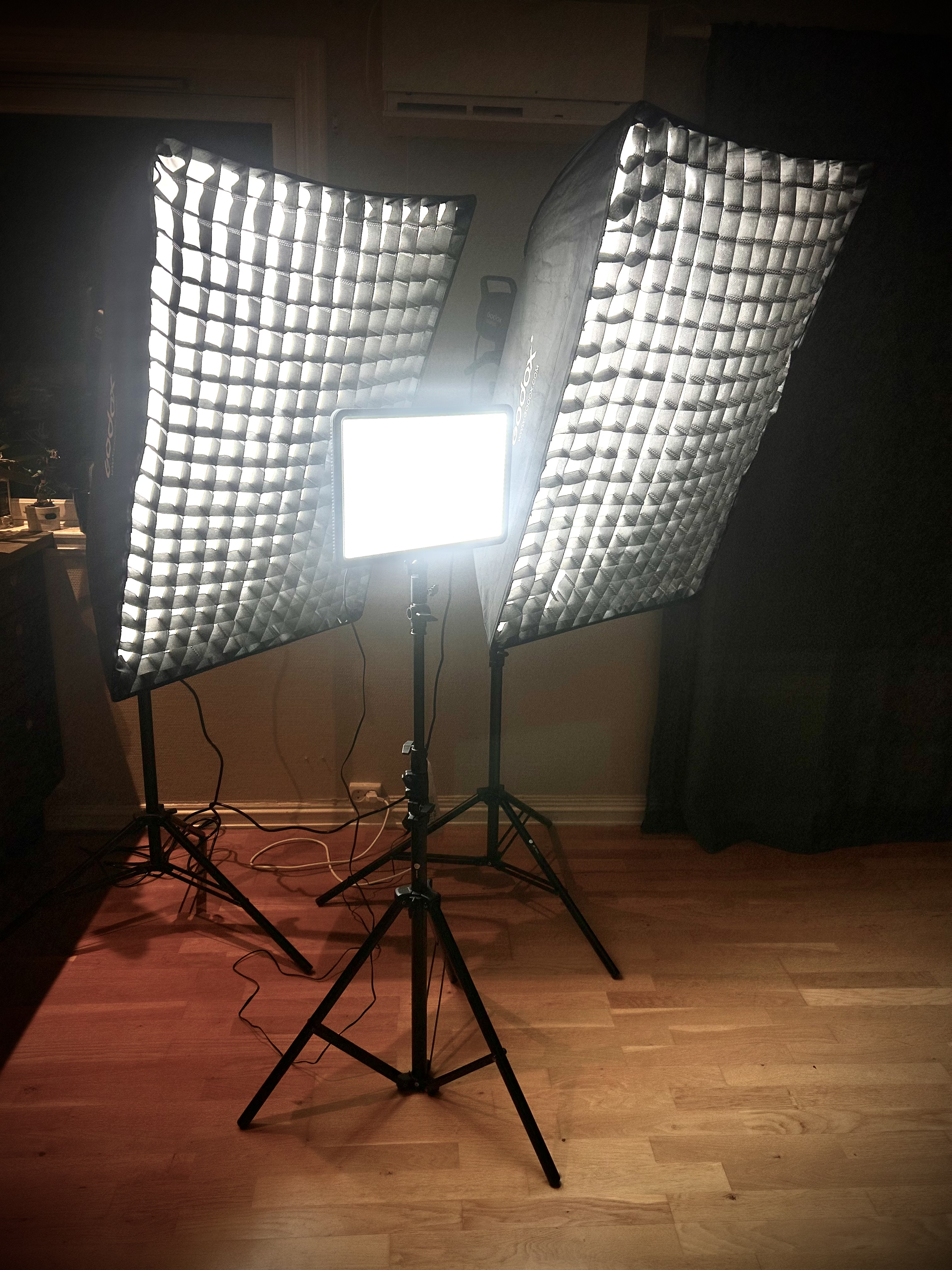 Godox sl60iid x 2 + ledp260c videolyssett med softbokser – perfekt til foto og video