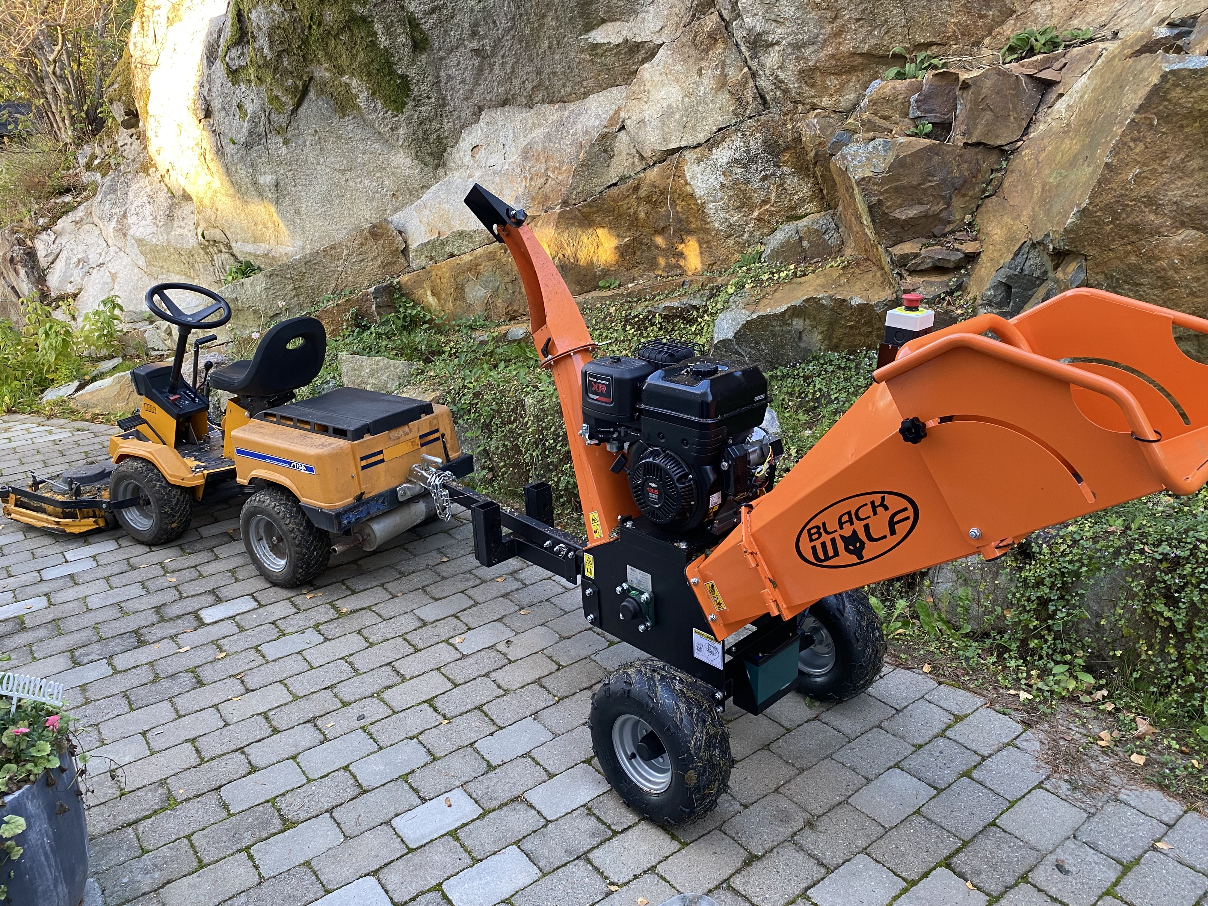 Flismaskin med elstart.