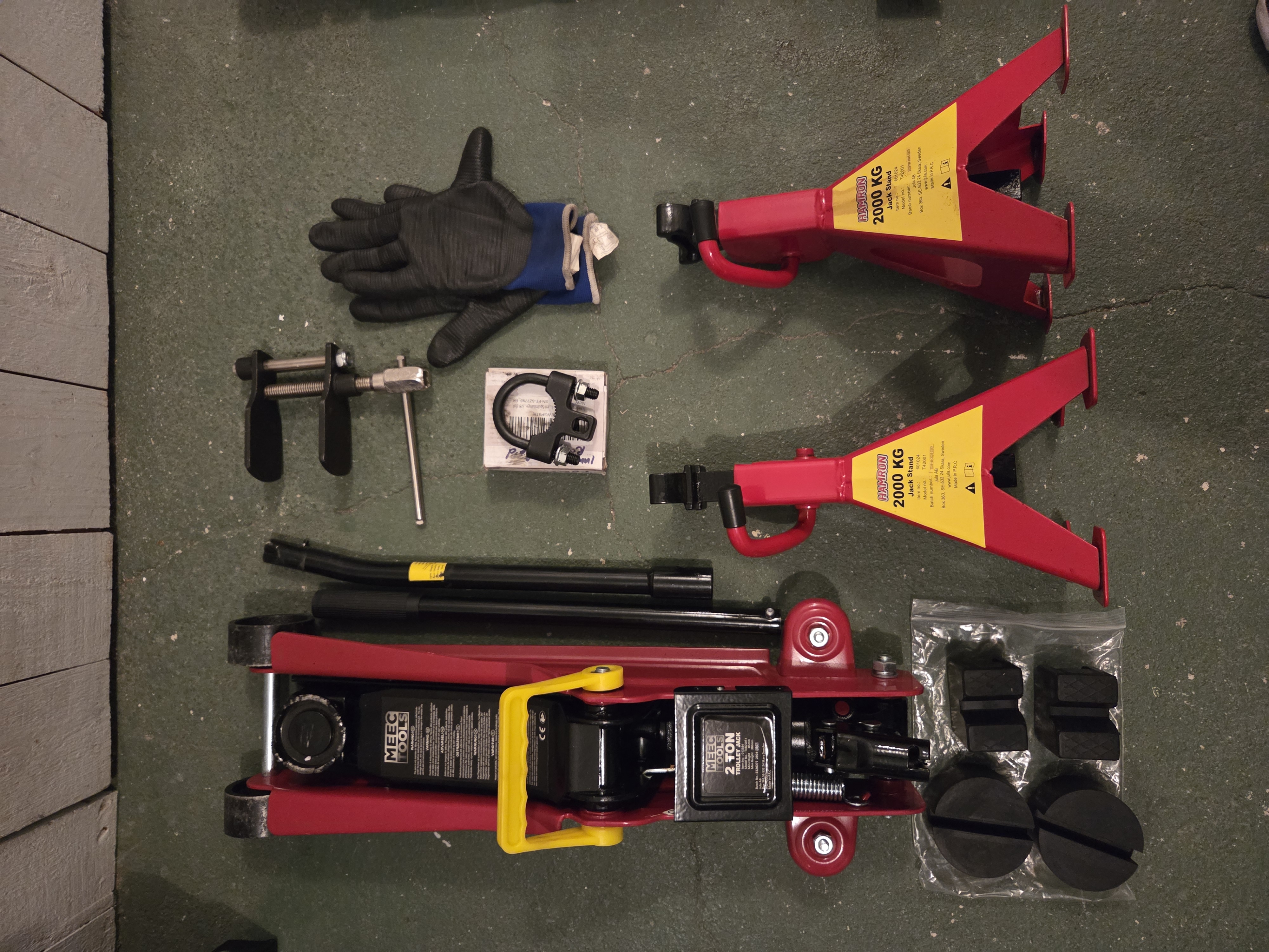 Verktygspaket – byt hjul och bromsar. alla verktyg du behöver för ett smidigt jobb.