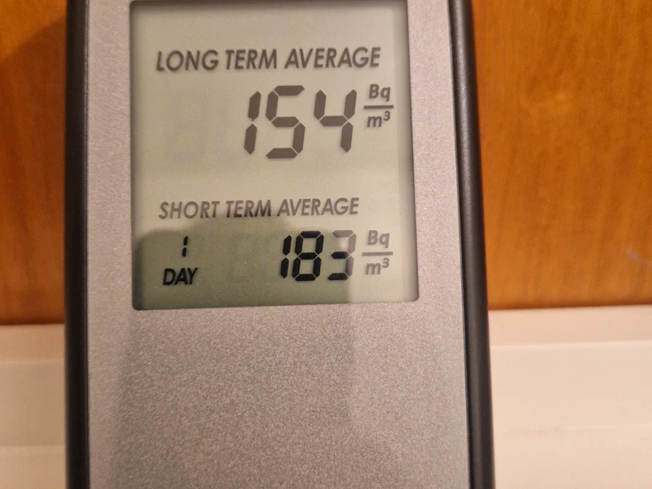 Airthings radonmätare korttid