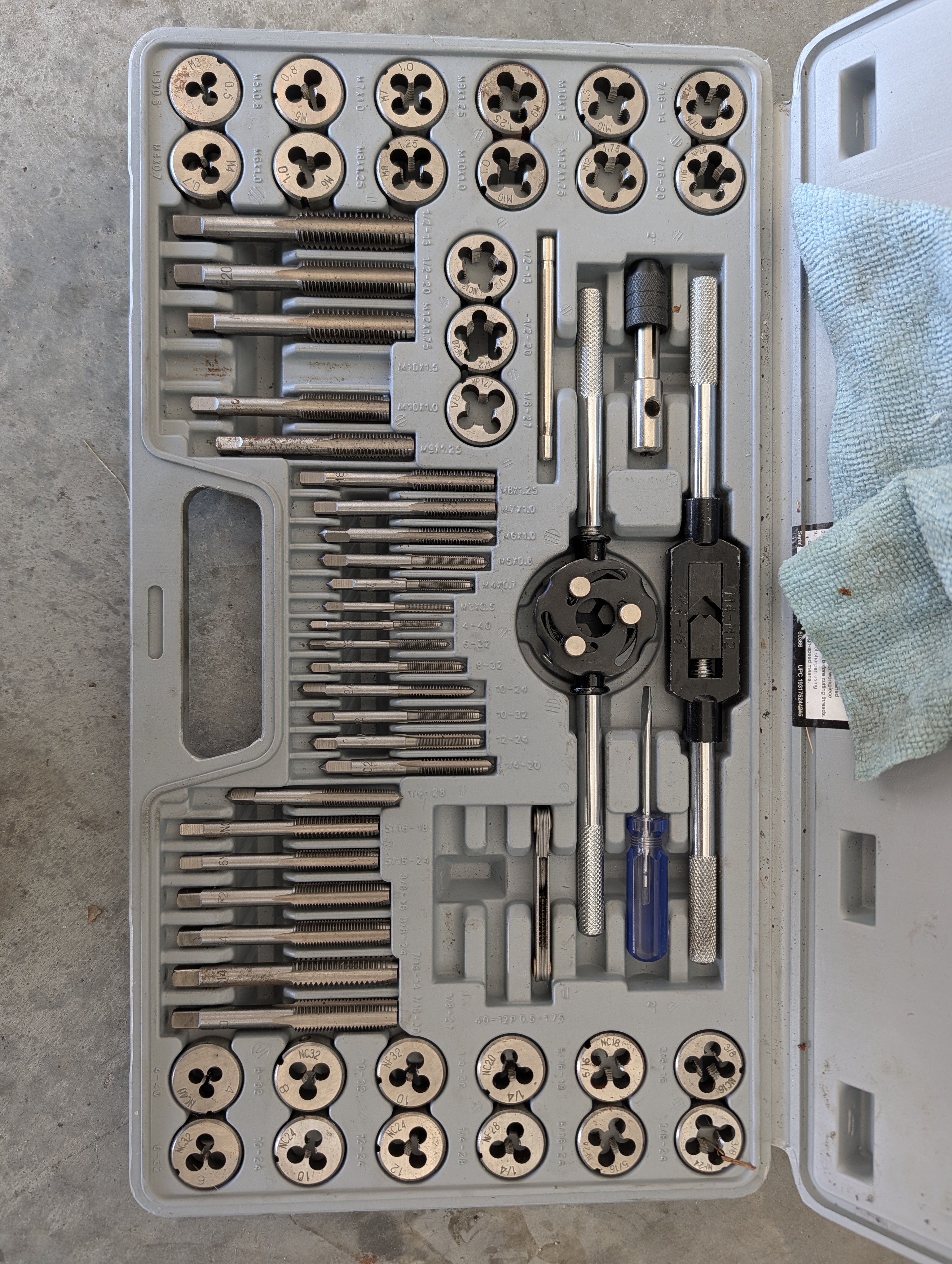 60pc tap and die set

national coarse and national fine and

pipe combination thread