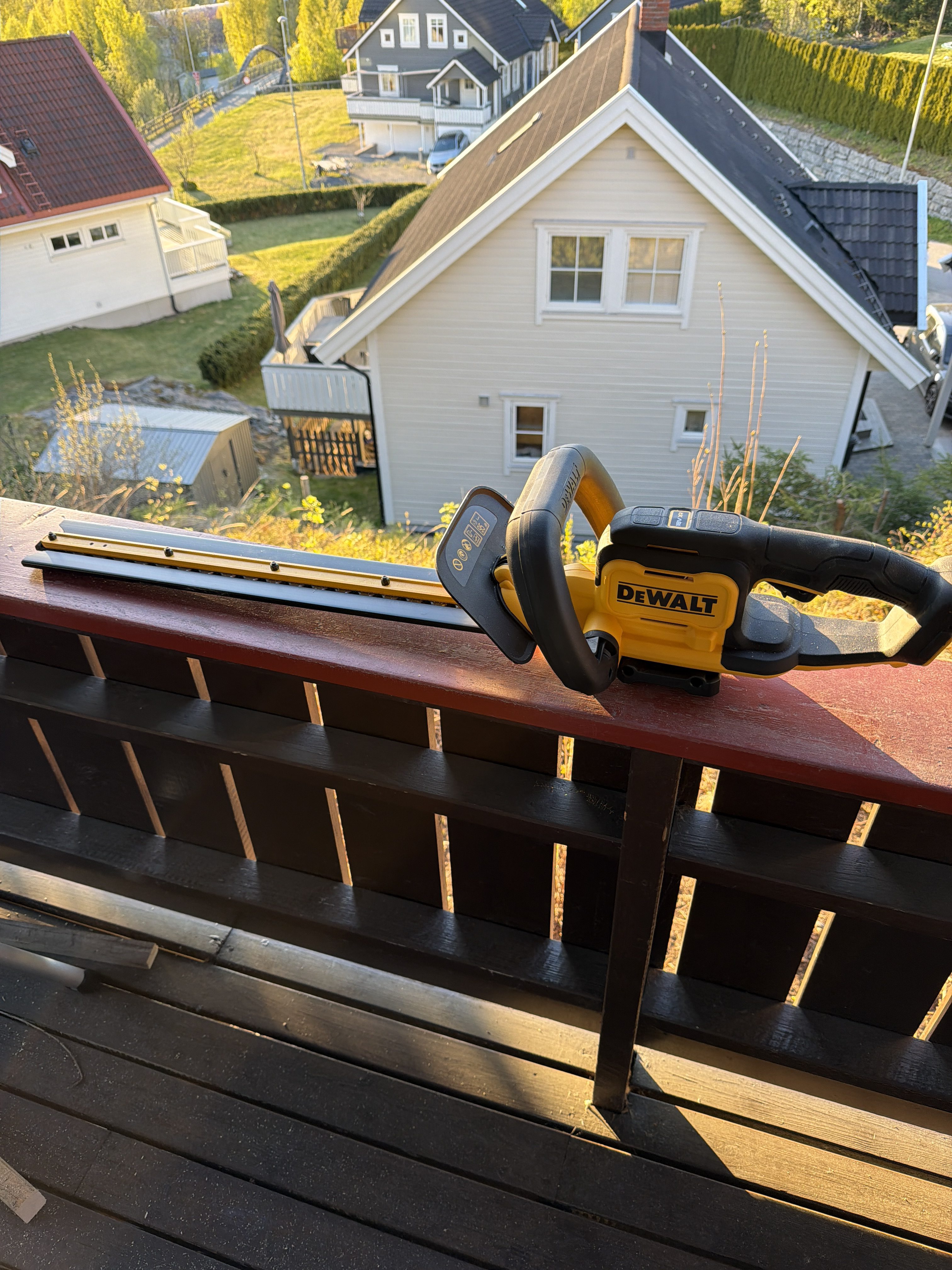 Dewalt hekkesaks