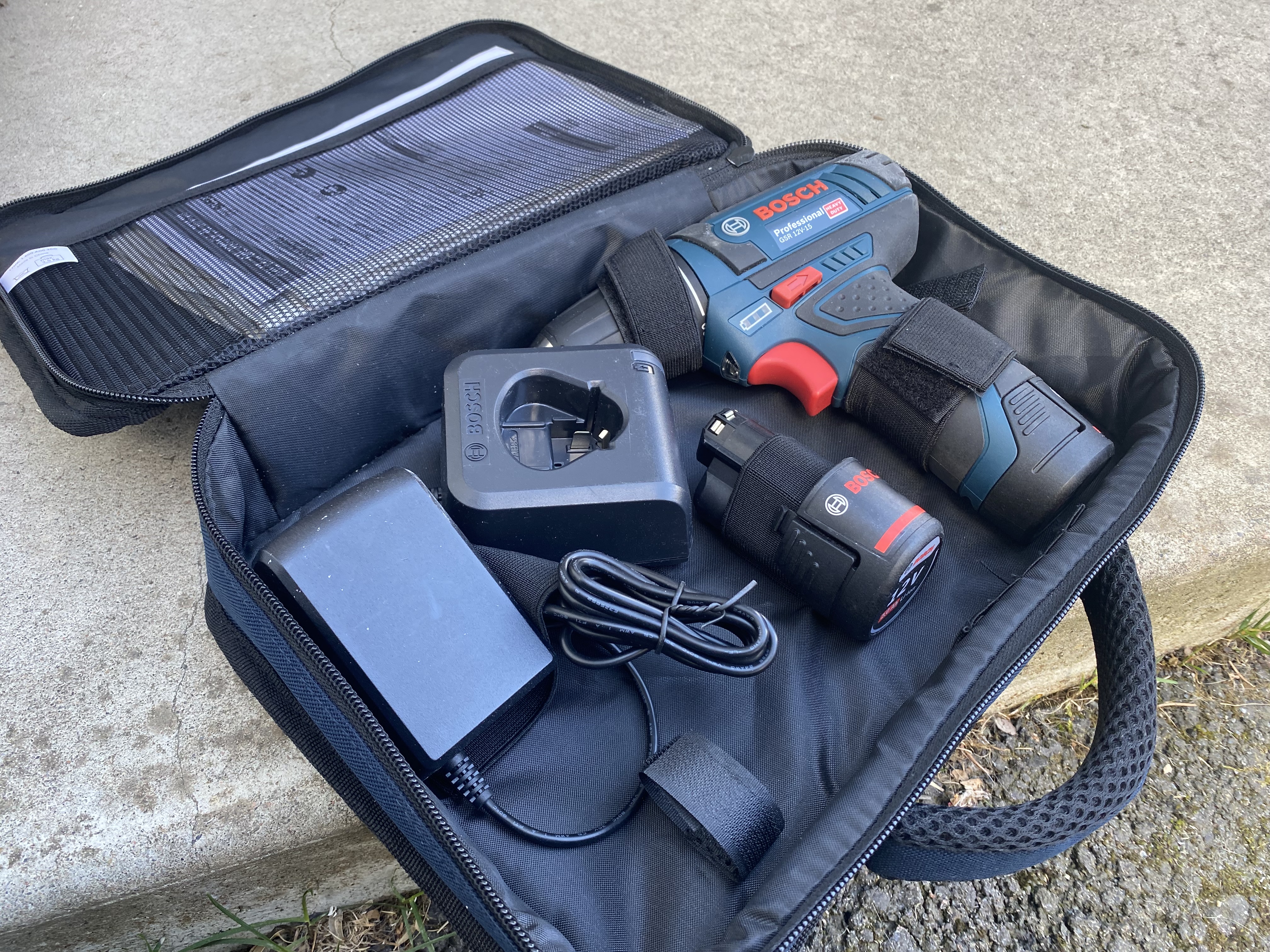 Blå bosch drill