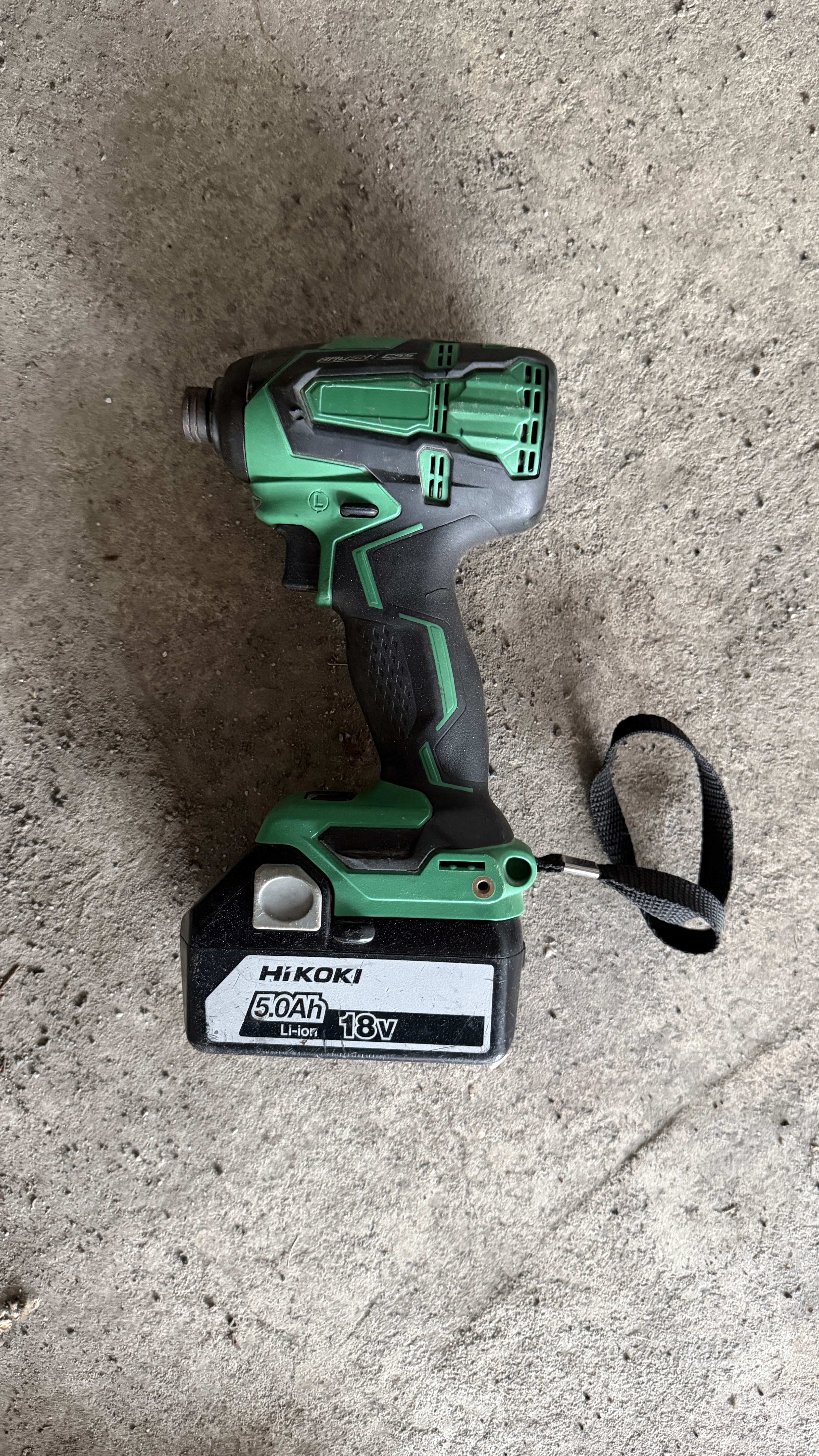 Hikoki – 18v batteri slagdrill / skrutrekker til leie
