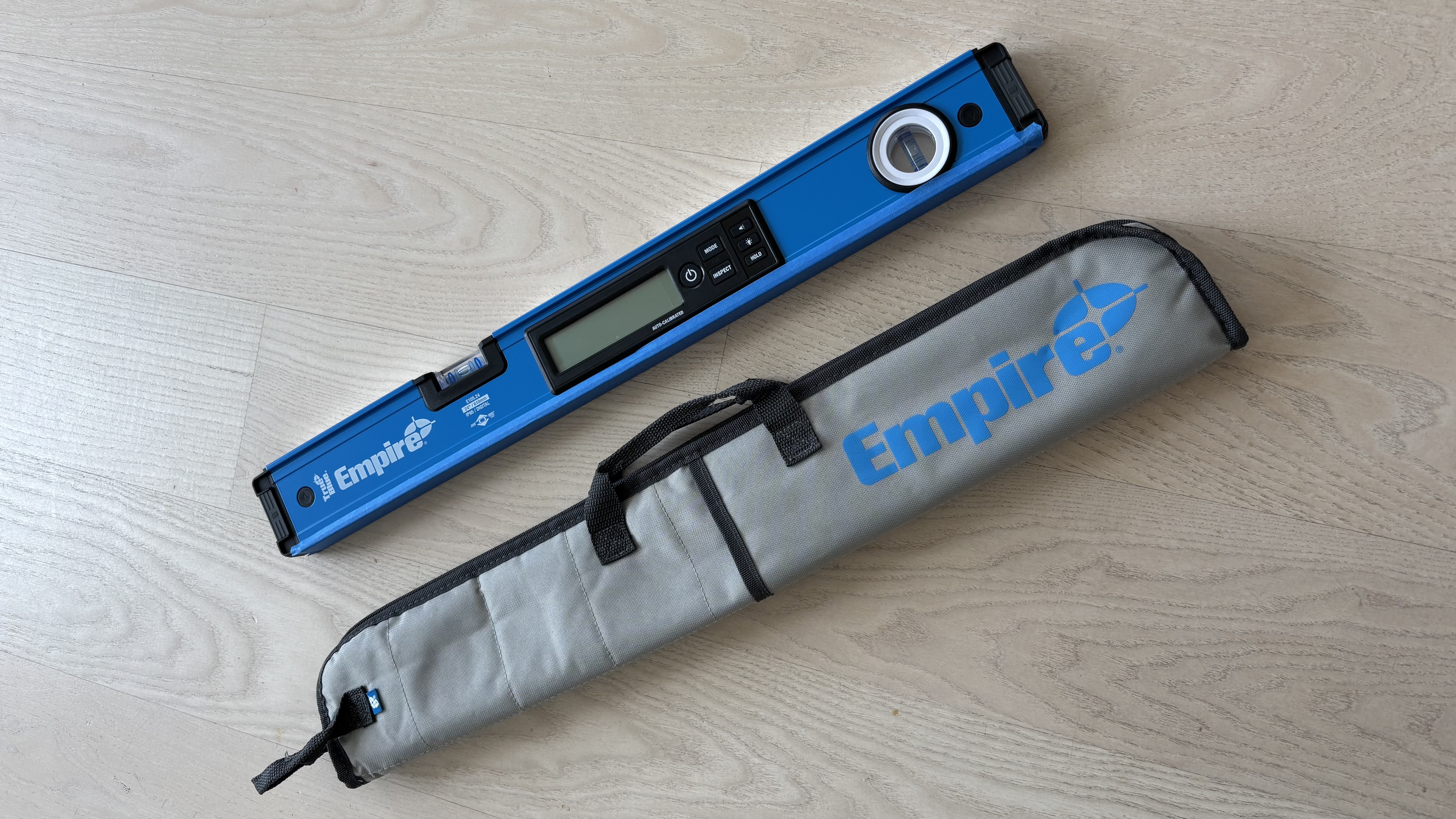 Empire e105.24 digitalt vattenpass 60 cm