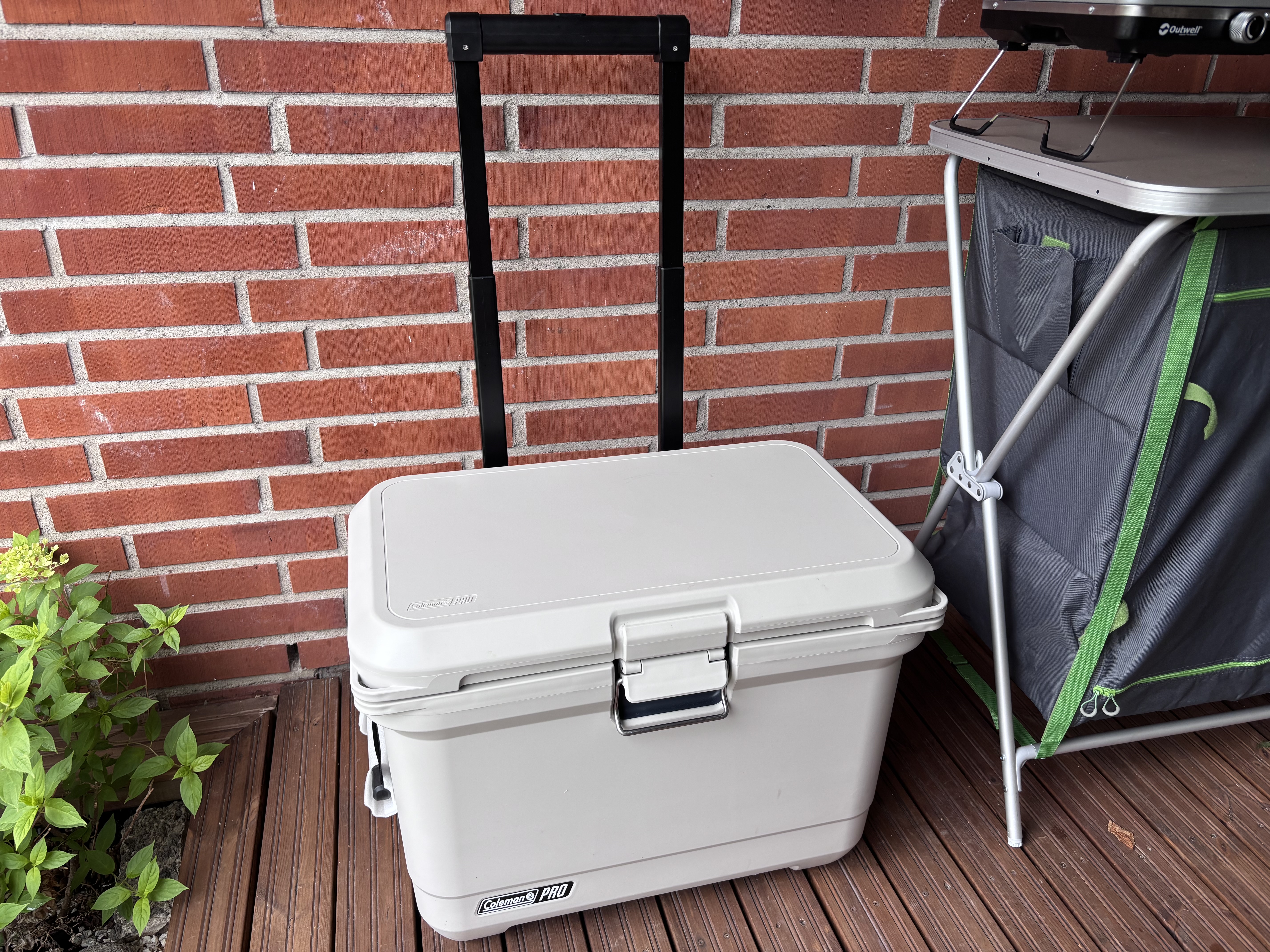 Coleman pro 52l pyörällinen kylmälaukku