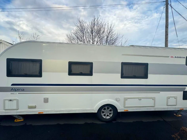 Adria alpina 663 uk supreme pluss 2016