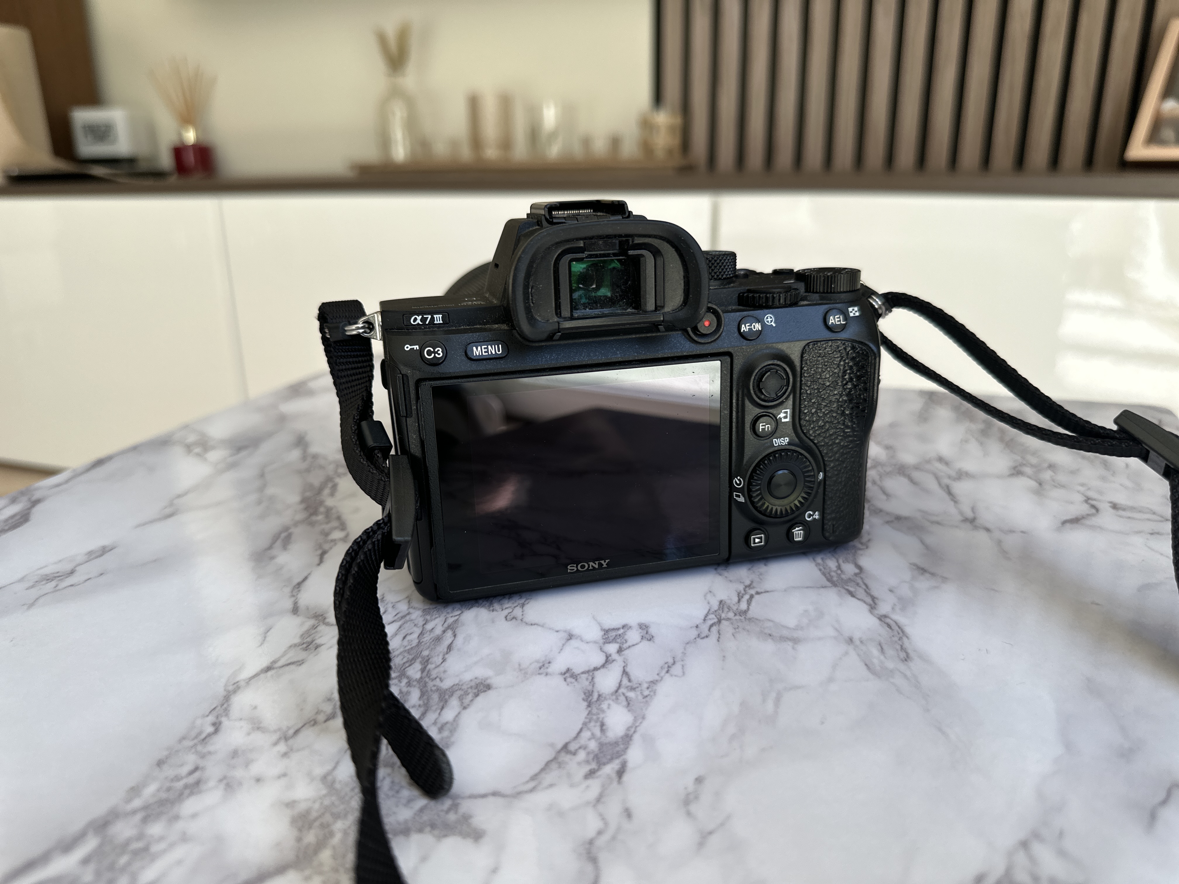 Sony a7iii mk3 body only. full frame camera