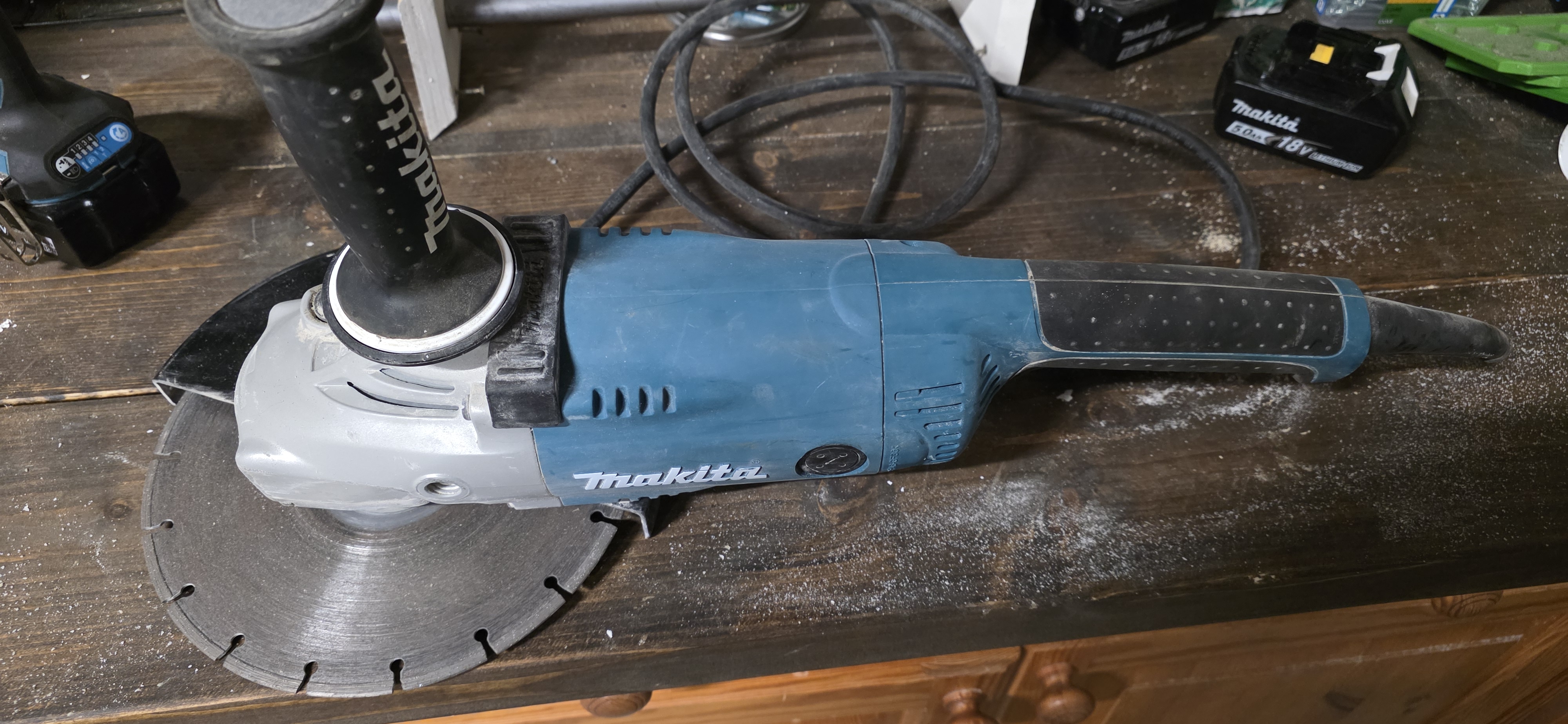 Stor vinkelslip makita ga9020s