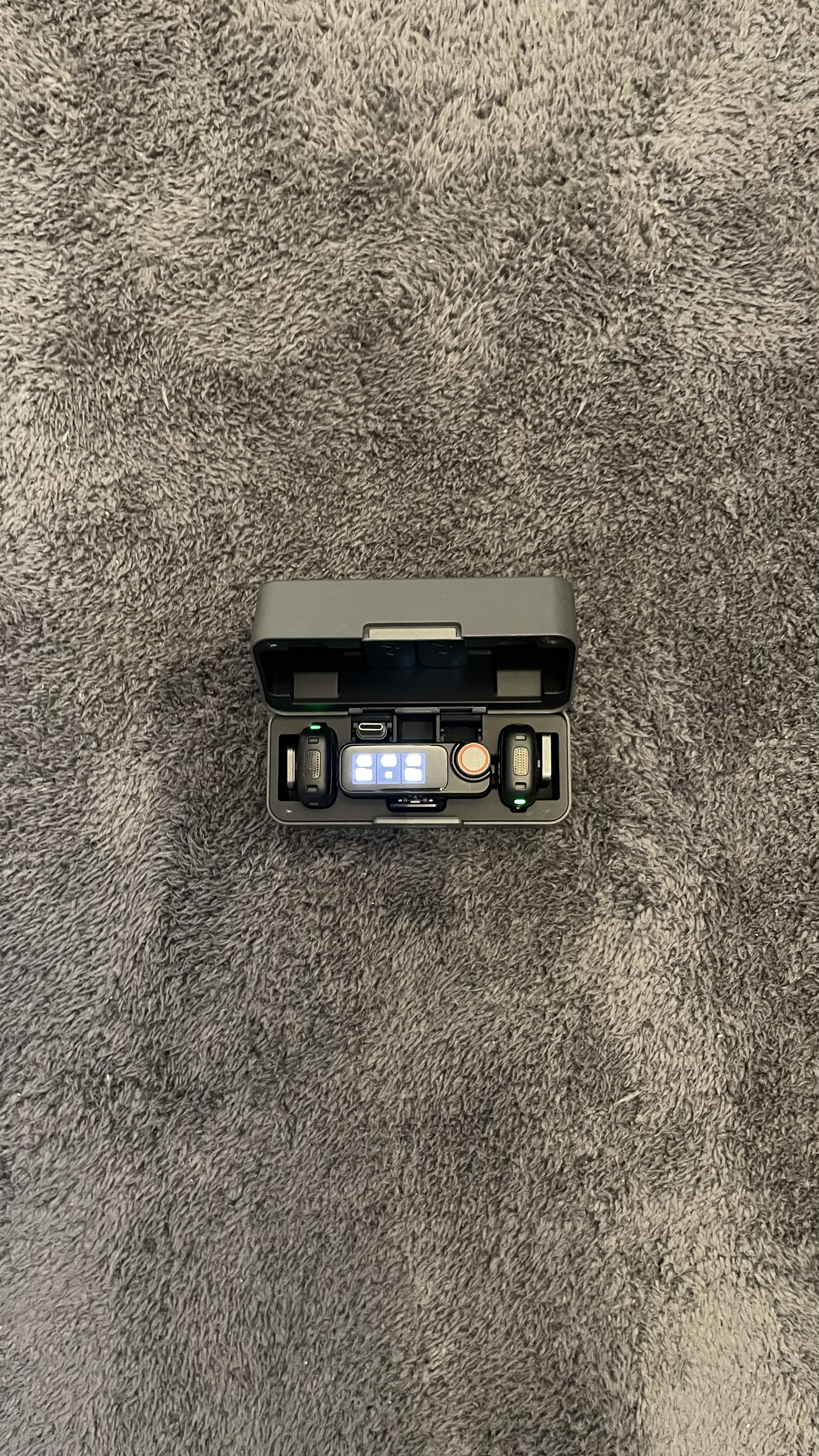 Dji mic 3 wireless microphone + charging case