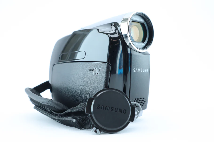 Samsung vp-d381/xef minidv digital camcorder