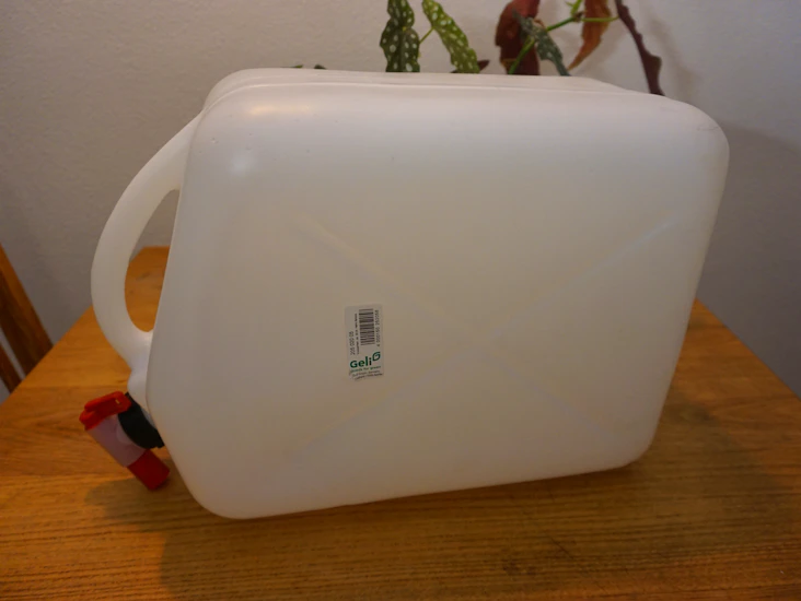 Vattendunk geli 20l med tappningskran