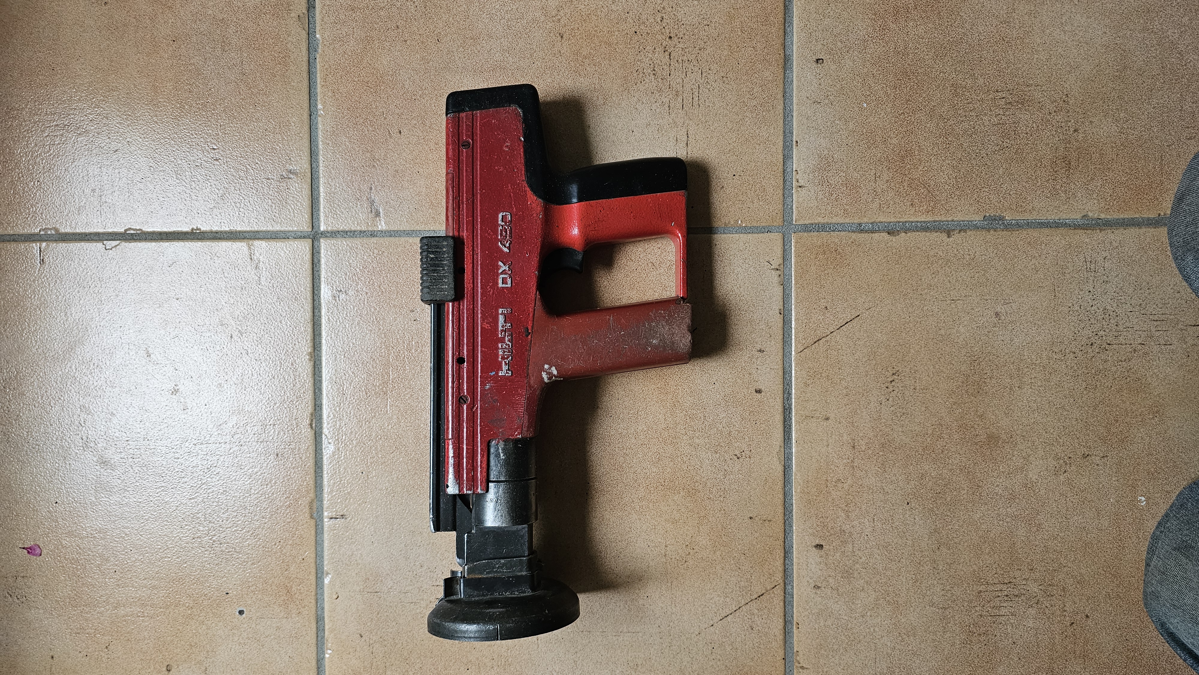  bultpistol hilti dx450