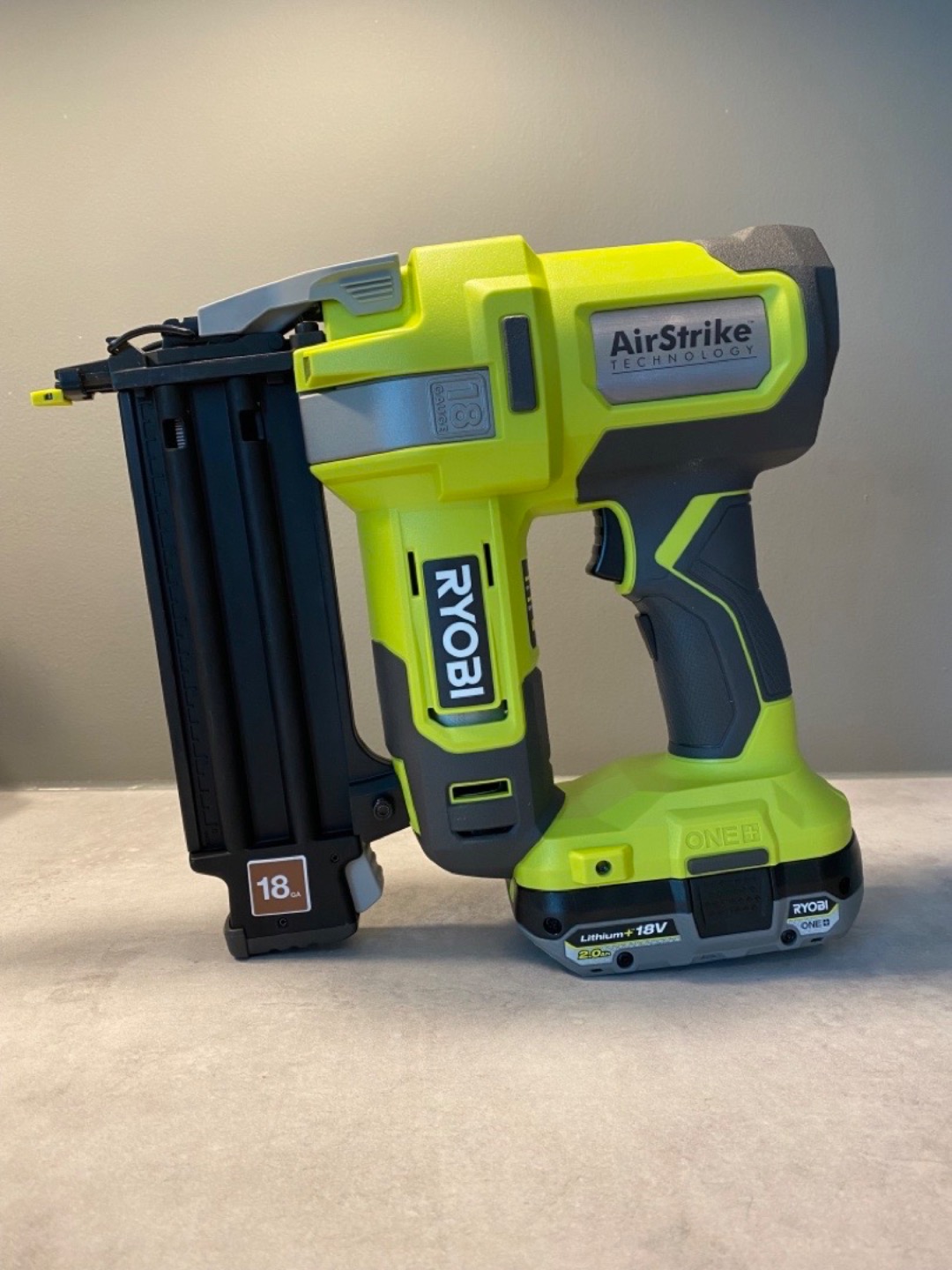 Ryobi 18v batteridrevet dykkertpistol