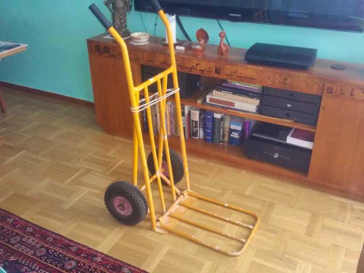 Pirra, lastkärra vid zinkensdamm