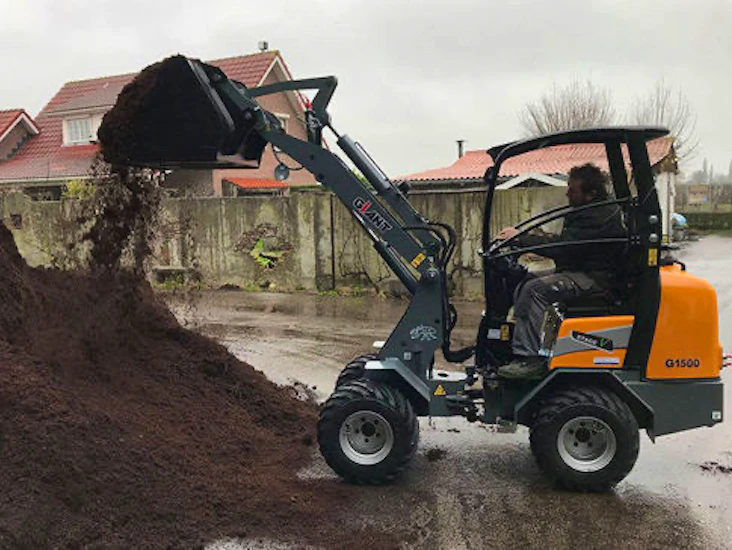 Giant 1500 kompaktlastare