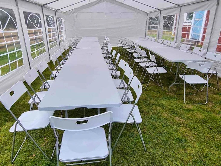 Bord och stolar, 6 set (6 bord + 36 stolar)