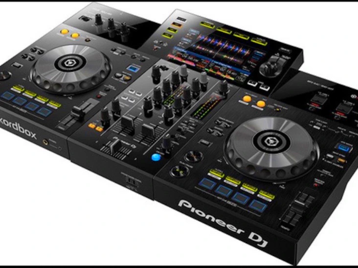 Pioneer xdj-rr leies ut i flightcase