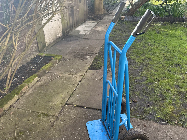 Strong and sturdy mac allister sack truck 250kg